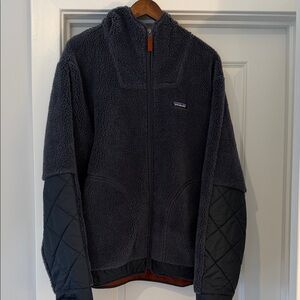Patagonia Charcoal Blue Fleece Jacket with One Side Quilted Sleeves